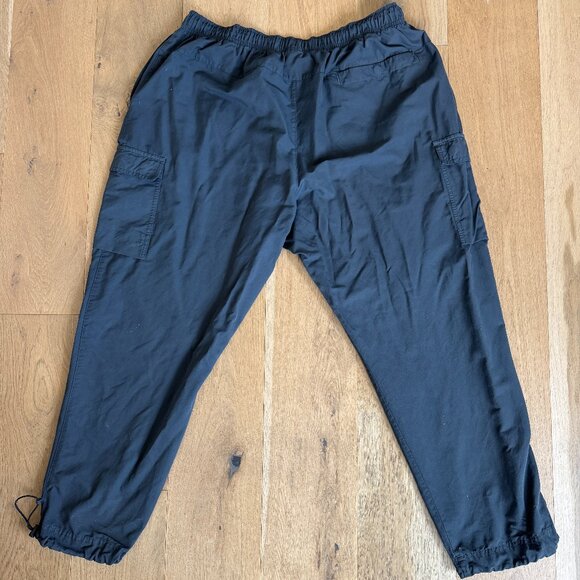 Nike Dark Gray Cargo Joggers - Picture 2 of 6